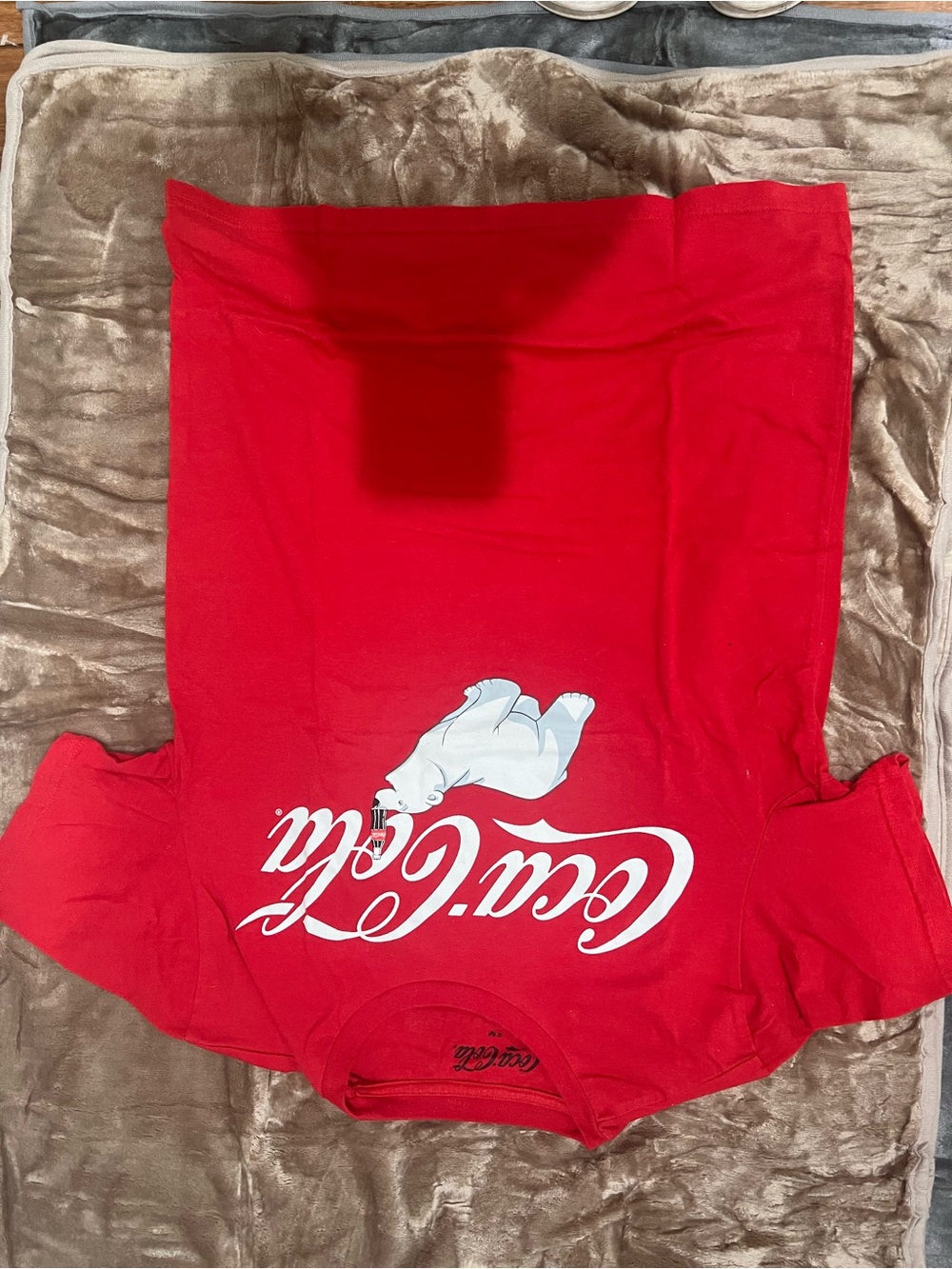 Coca-Cola Red Tee with White Polar Bear Logo - Picture 1 of 2